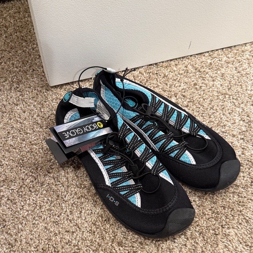 Body Glove Black and Teal Water Shoes